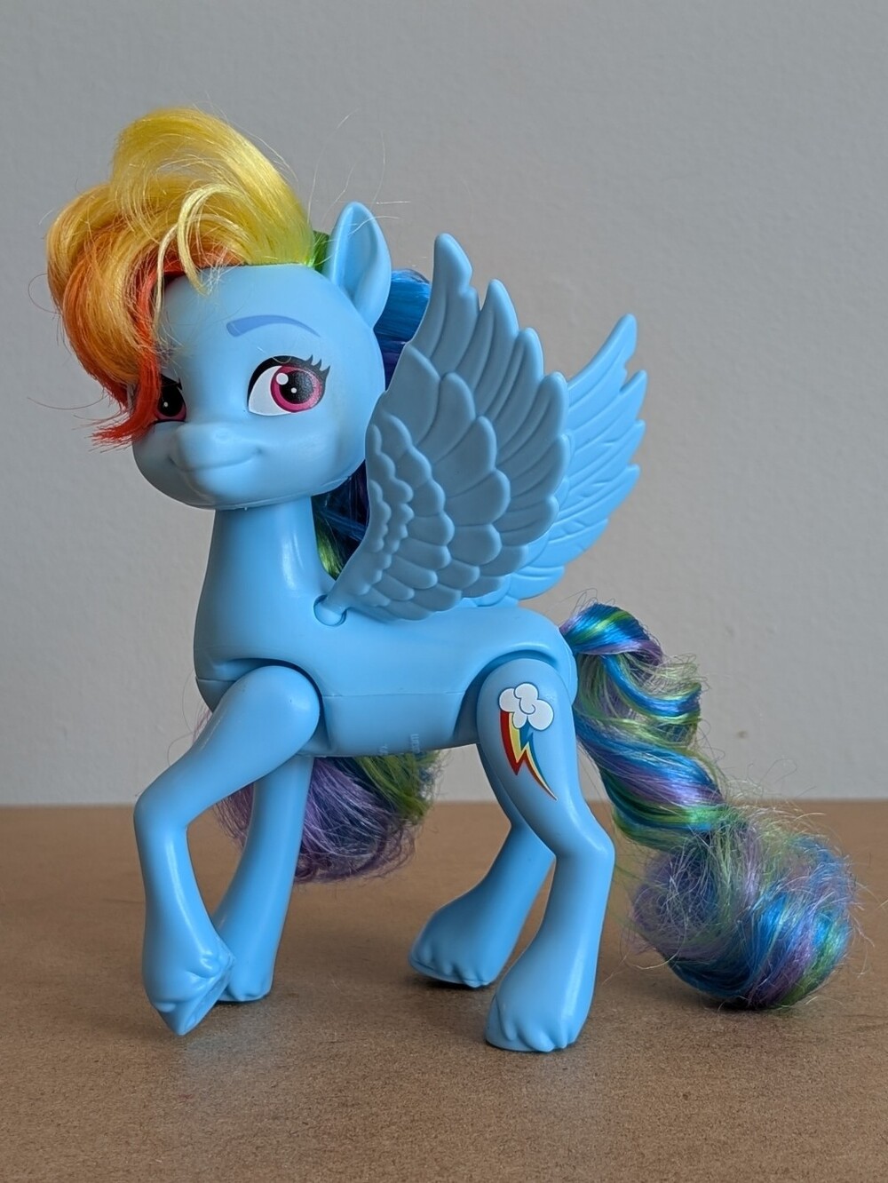 My Little Pony Rainbow Celebration Ponies, 2023 Hasbro MLP Action Figure Dolls - Picture 5 of 10